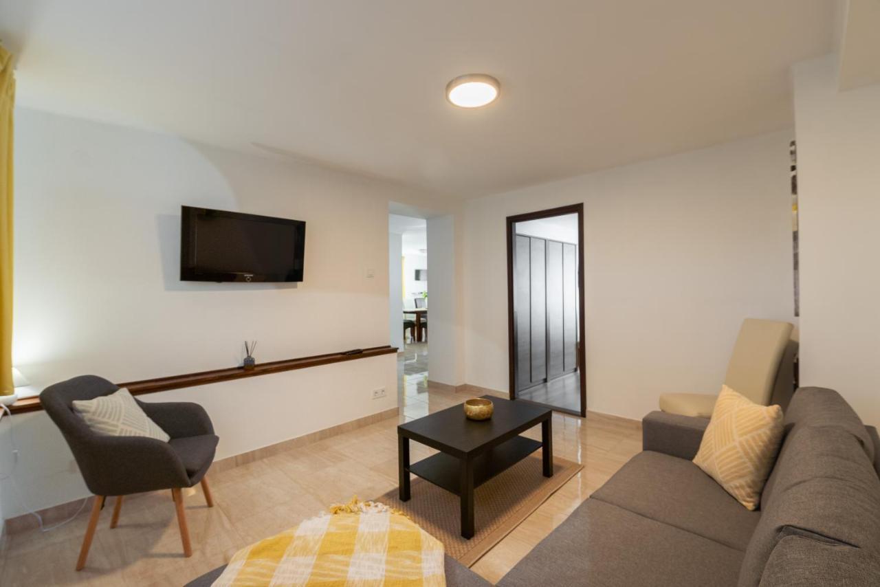 Apartament Harom A Kislany Vendeghaz *